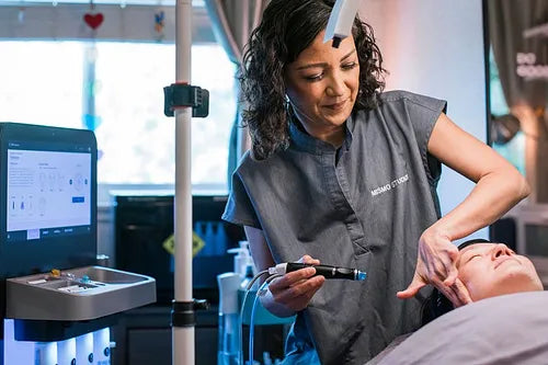 Inside the Mismo Feel Good Hydrafacial: The Technology That Transforms