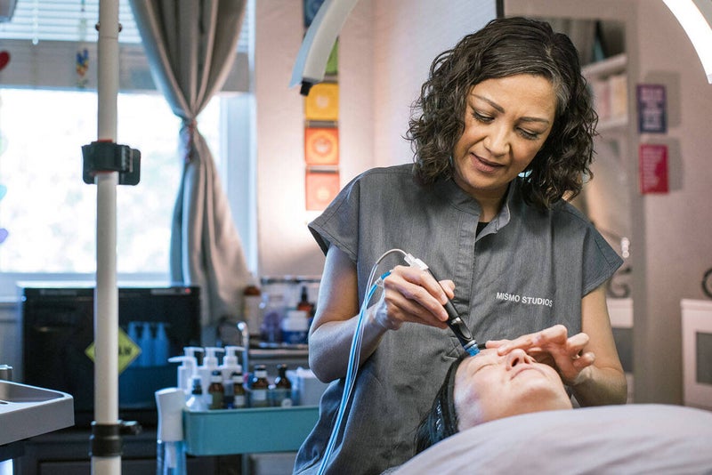 Hydrafacial™ treatment at Mismo Studios